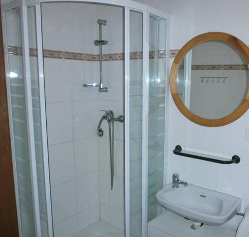 Horska Chata Roubenka Strazne Room photo